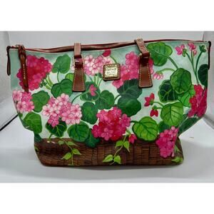 Dooney & Bourke Floral Basket Cottage Geranium Top Zip Shopper Tote Bag